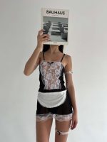 შავ თეთრი დიასახლისის უნიფორმა , სექსუალური უნიფორმა , ეროტრიული ტანსაცმელი , დიასახლისის კოსტუმი ბაფთებით , წითელი დიასახლისის , როლური ტანსაცმელი , შავ-თეთრი დიასახლისი წინსაფარით , როლური თამაშებისთვის დიასახლისის უნიფორმა , დიასახლისის კოსტუმი ტანგით , ეროტიკული დიასახლისის უნიფორმა , დიასახლისის კოსტუმი ბაფთით და ტანგით , შავ - თეთრი როლური ტანსაცმელი , სექსშოპი , სექსუალური აქსესუარები , სექს აქსესუარები , სექსუალური სამოსი , ვენერა მორიელში, venus in scorpio.ge ,