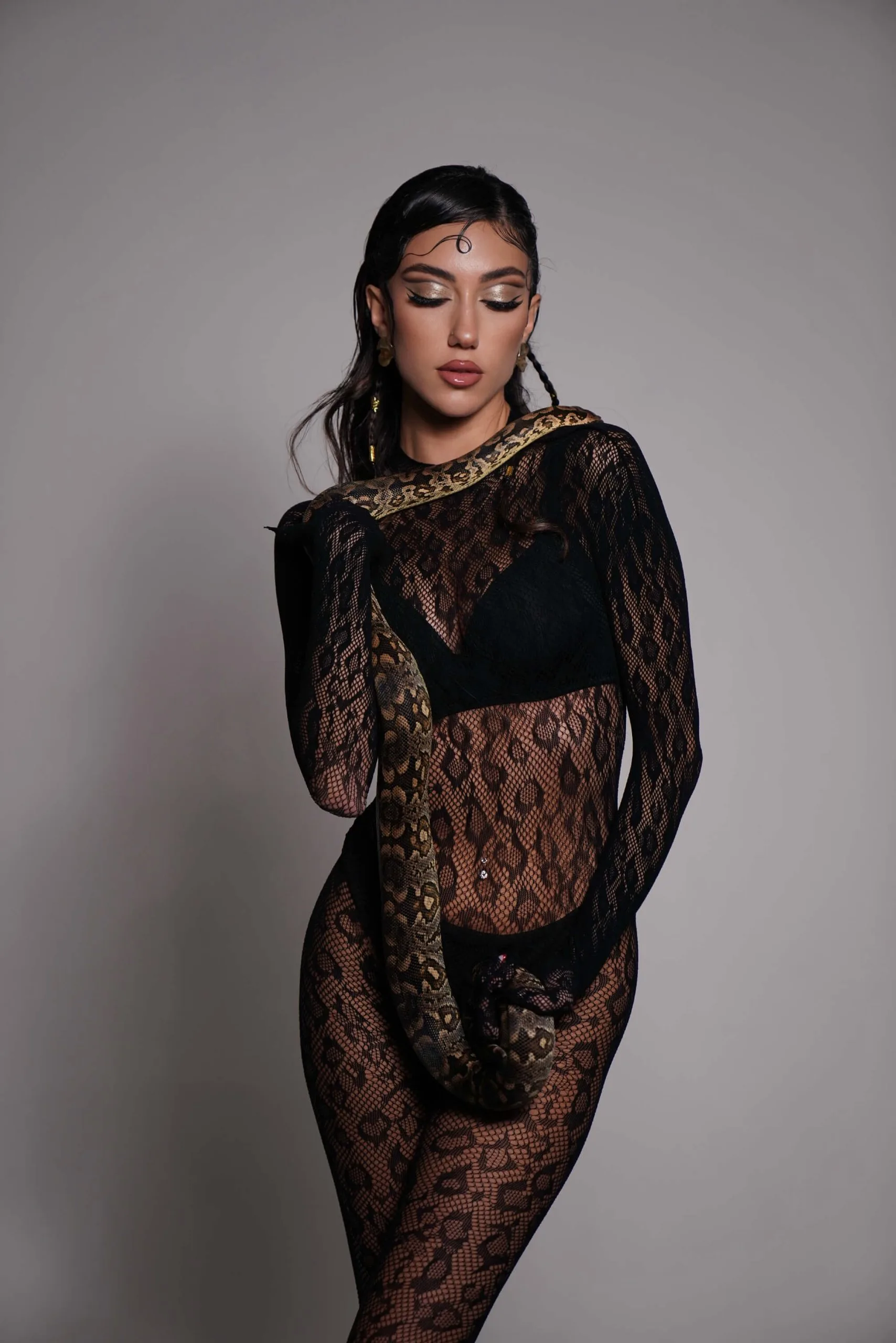 ვენერა მორიელში , venus in scorpio , sexshop , sex shop georgia , venus in scorpio , ვენერა მორიელში , თაიგერ პრინტი , სთოქინგი , sexshop georgia , cosplay georgia , ბადე კოლგოტი , ბადის კალგოტკა ,