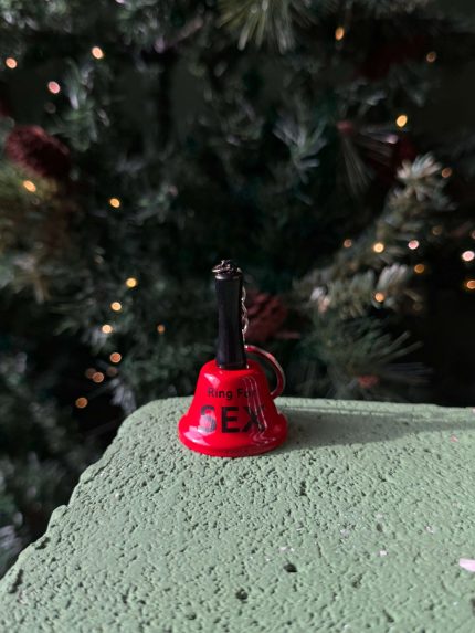 sex bell , rig for sex , სექსუალური ზარი , გართობა წყვილებისთვის , სათამაშო წყვილებისთვის , წიტელი პატარ ზარი , სეს თამაში , ეროტიული აქსესუარი , სექს აქსესუარები , როლური თემაშები ზრდასრულებისთის , 18+ , სექს შოპი , სექსშოპი , sexshop ,